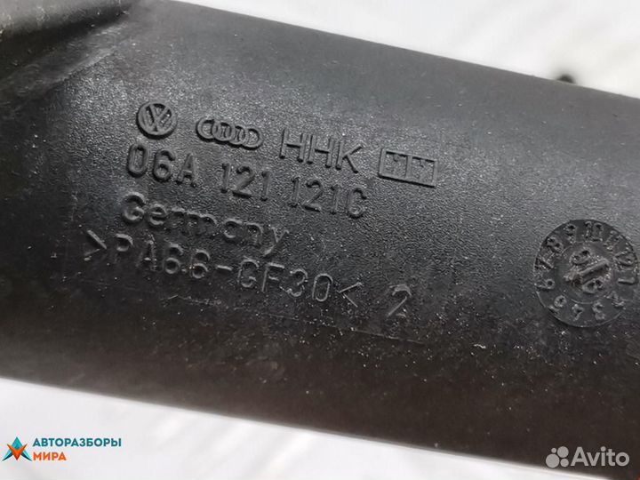 Корпус термостата Audi A3 8L 1996 06A121121C