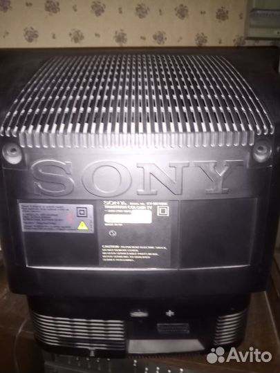 Телевизор Sony trinitron