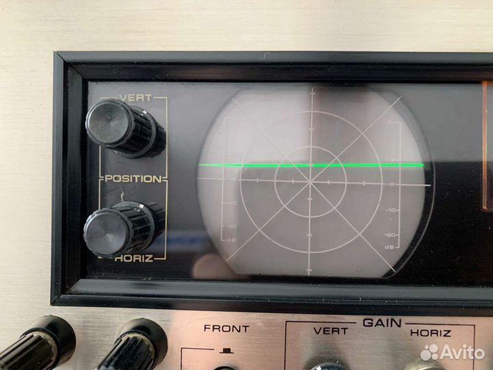 Pioneer stereo display model SD-100