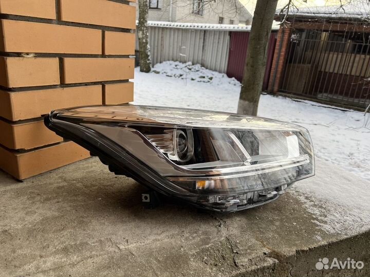 Фара Geely Atlas pro галоген правая
