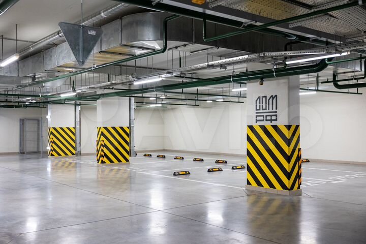 Машиноместо, 15 м²