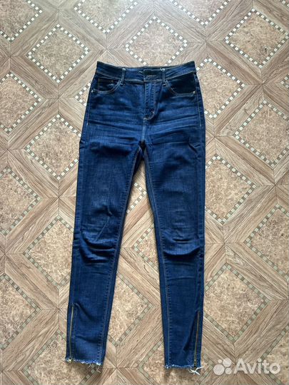 Джинсы женские guess