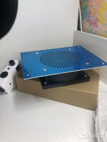 Встраиваемая вытяжка для маникюра