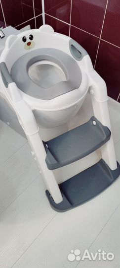 Детское сиденье на унитаз со ступенькой