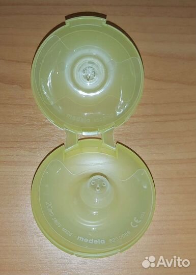 Накладки на грудь medela