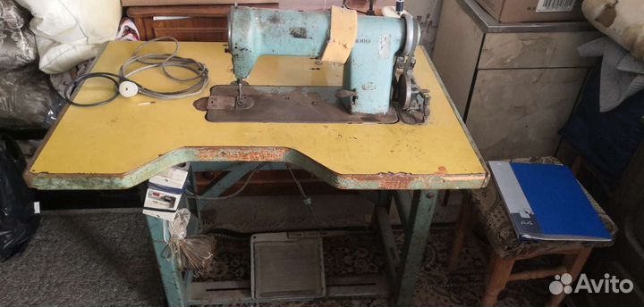 Швейная машина бу