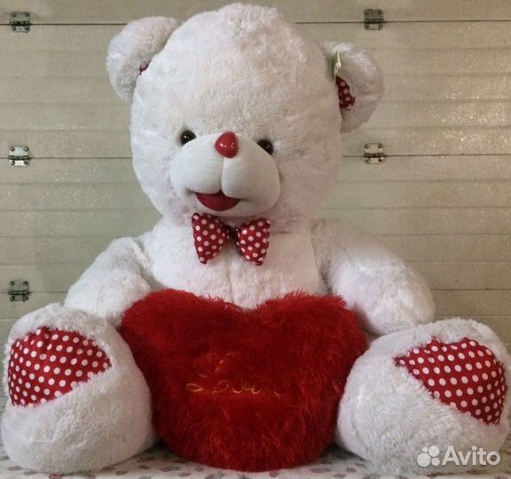 Плюшевый медведь