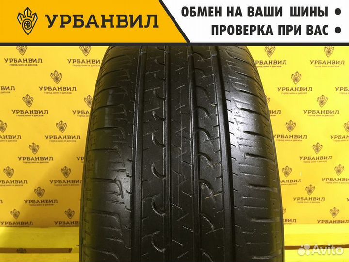 Goodyear EfficientGrip SUV 4x4 215/60 R17 96H