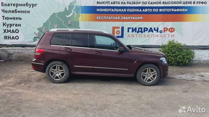Накладка торпедо правая с торца Mercedes-Benz GLK