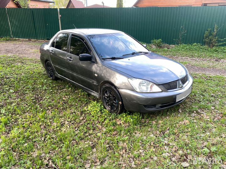 Mitsubishi Lancer 1.6 AT, 2005, 280 000 км