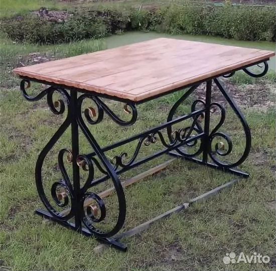 Кованый столик