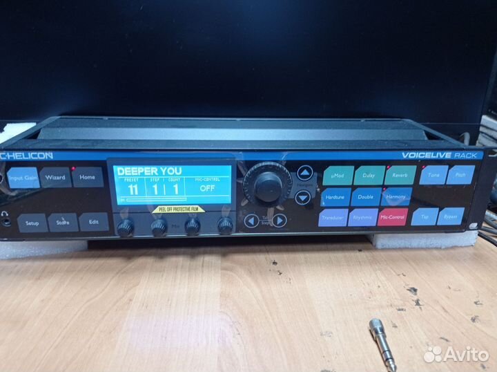 TC Helicon Voicelive rack