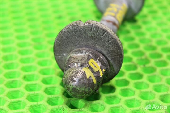 Болт регулировочный задний Nissan X-Trail TNT31