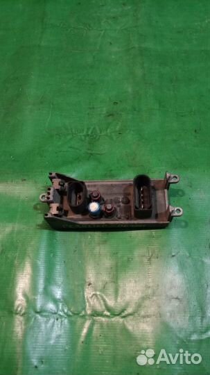 Резистор вентилятора печки Audi A8 D3 2004