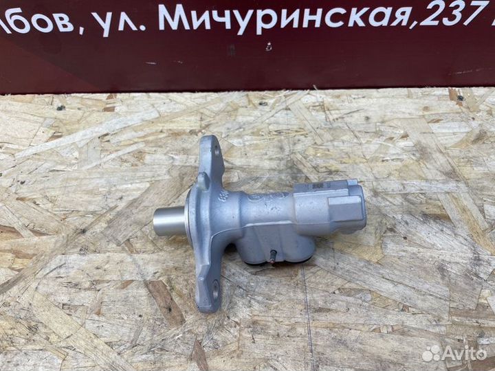 Главный тормозной цилиндр Renault Logan