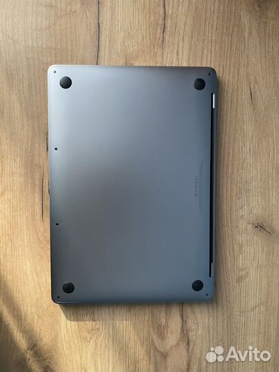 Apple MacBook Pro 13 2017/ 8 Gb/ 128 ssd