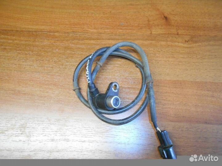 Датчик положения распредвала Mitsubishi Pajero/Mo