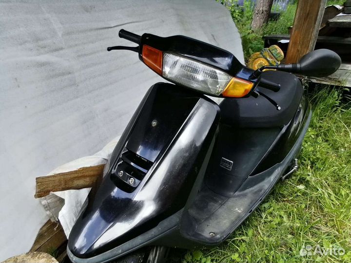 Скутер Honda tact 24