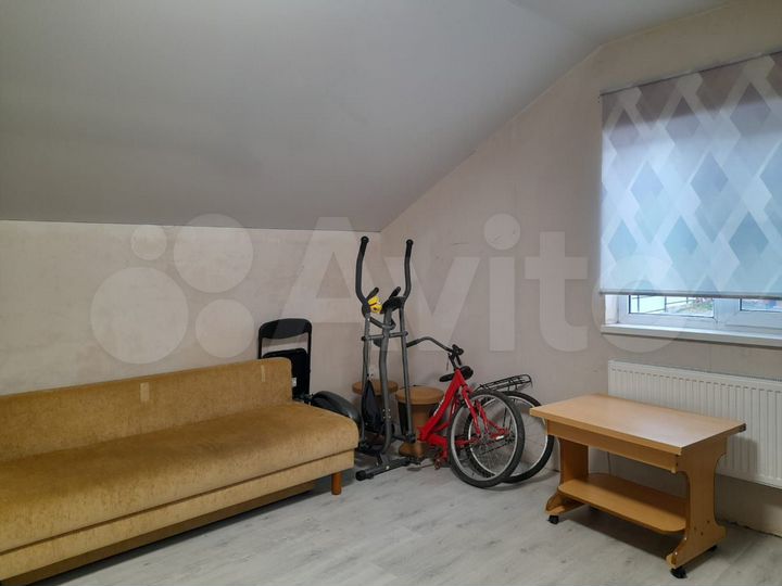 Дом 145 м² на участке 5 сот.