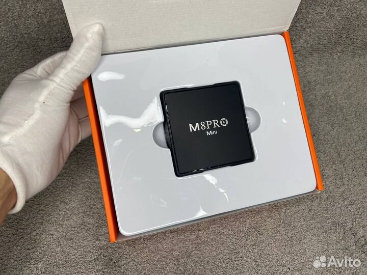Smart TV приставка M8 Pro mini + 10000игр