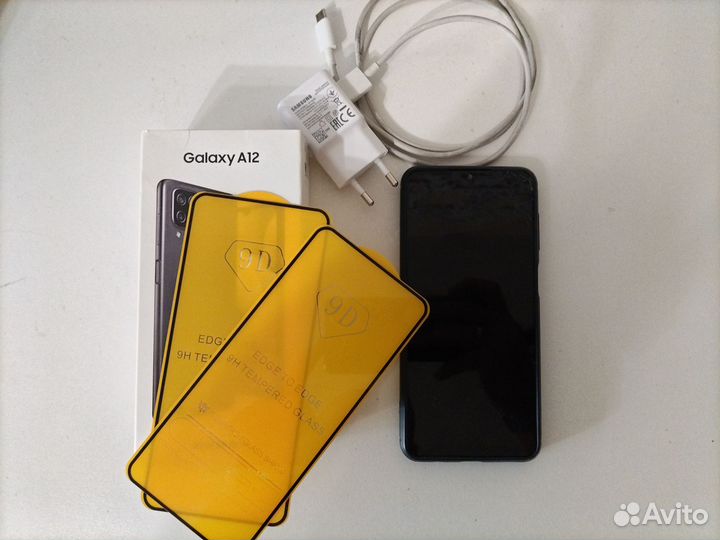 Samsung Galaxy A12, 4/64 ГБ