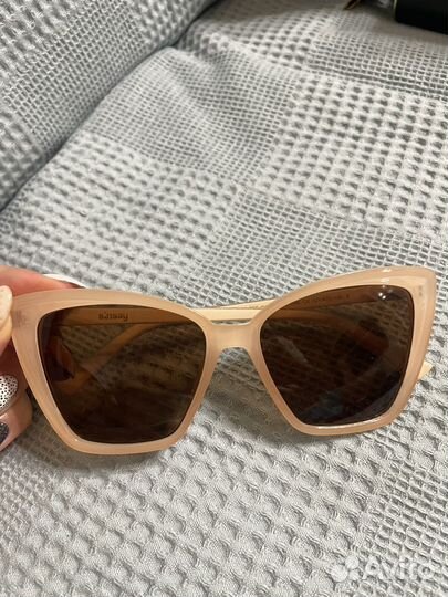 Очки новые солнечные