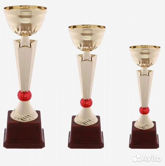 Спортивные кубки