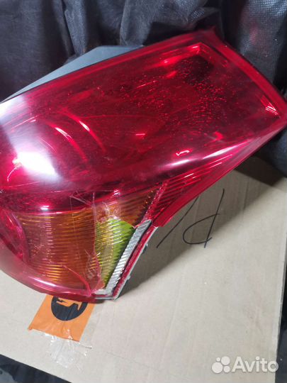 Kia ceed 2011 хэтчбек задний правый фонарь