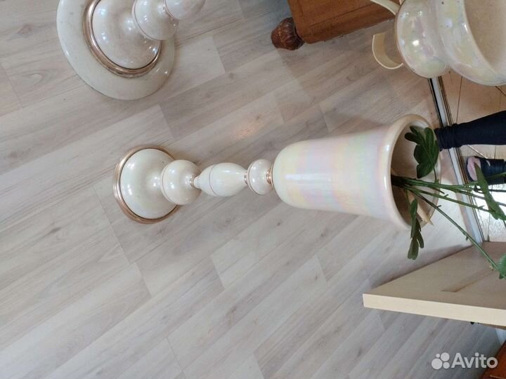 Подставка для цветов