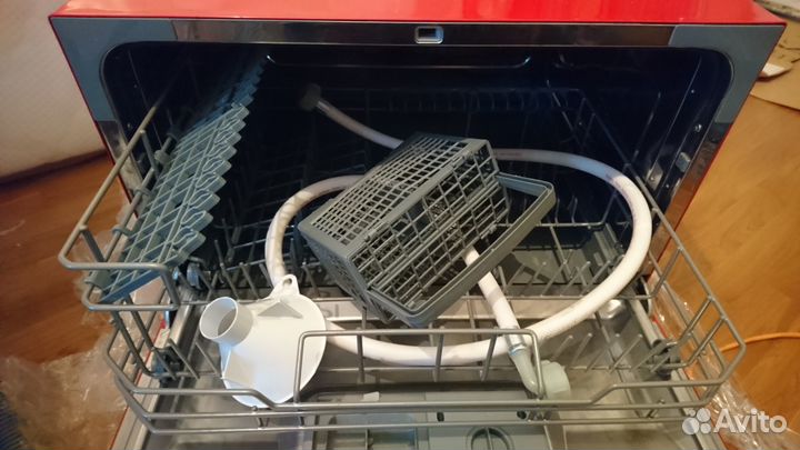 Посудомоечная машина Electrolux esf2400oh