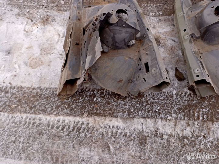 Четверть передняя правая левая лонжерон BMW E46