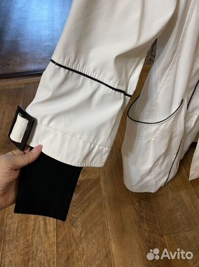 Плащ женский