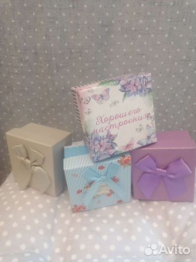 Коробочки подарочные