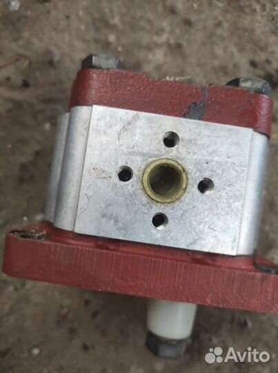 Насос масляный