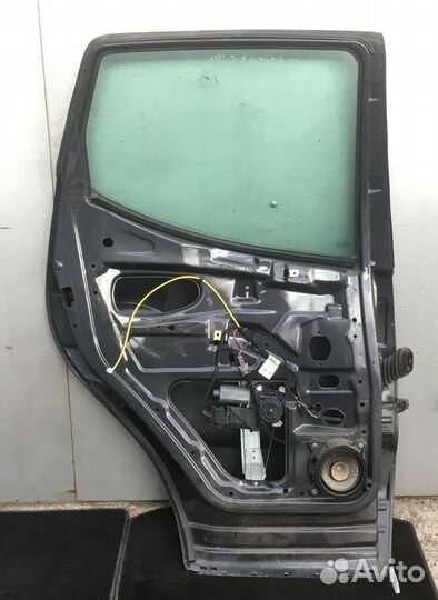 Дверь задняя левая Mercedes-Benz A-Class