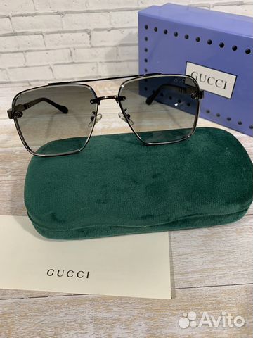 Солнцезащитные очки Gucci