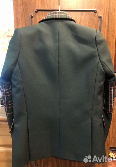 Пиджак на мальчика 128