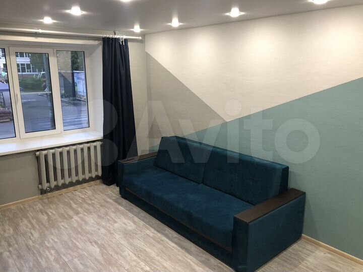 2-к. квартира, 55 м², 1/5 эт.