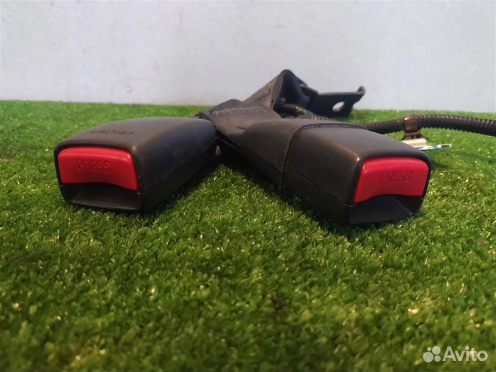 Замок ремня безопасности задний Honda Accord 8 (C