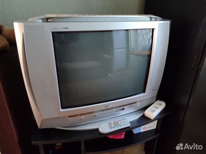 Телевизор LG RT-21CA85VE