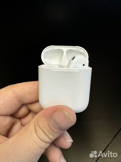 Apple airpods 1