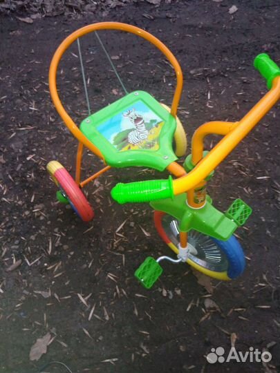 Велосипед детскийТрехколесный новый