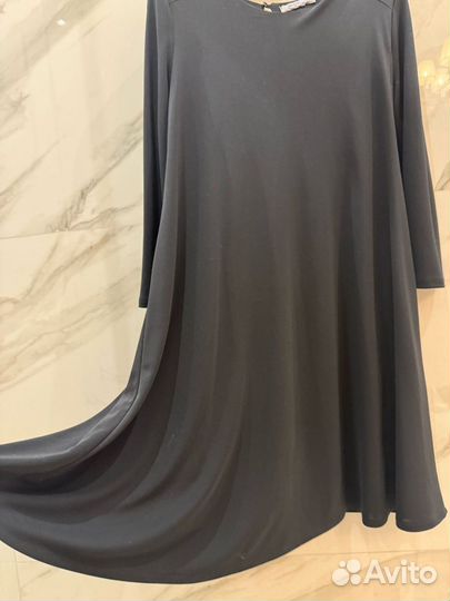 Платье bershka S