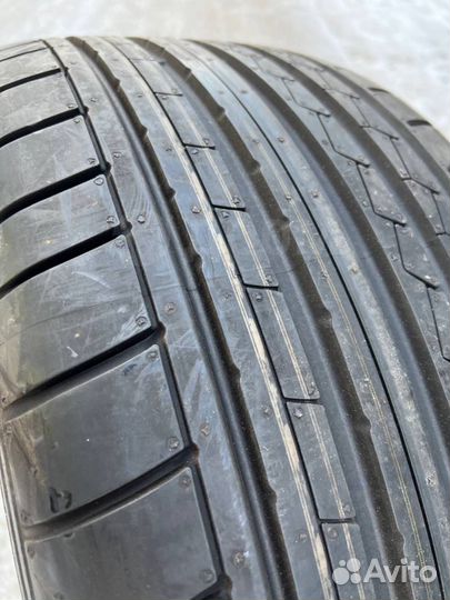 Dunlop SP Sport Maxx 275/45 R18