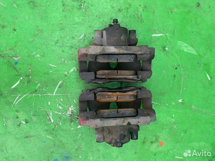 Передний тормозной суппорт opel zafira а