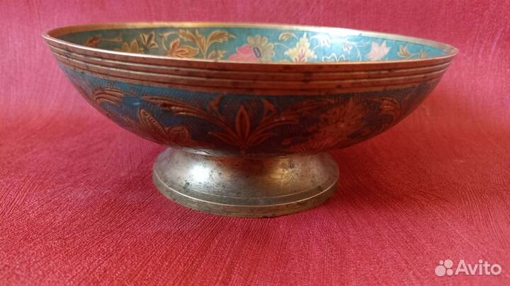 Олимпийский мишка. Ваза. Индия. Латунь