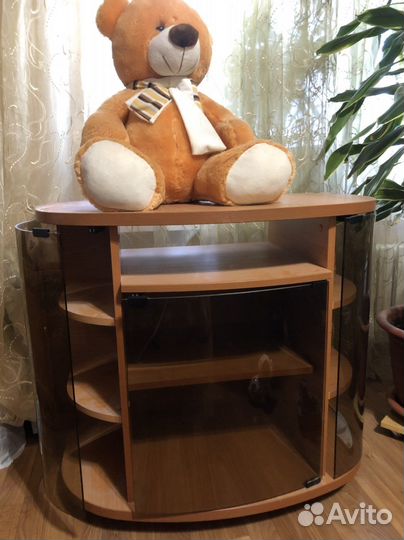 Тумба под телевизор