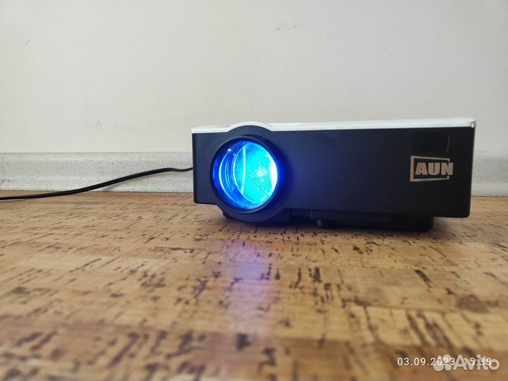 Проектор AUN akey 1