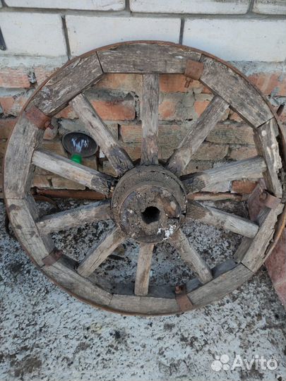 Колесо от телеги