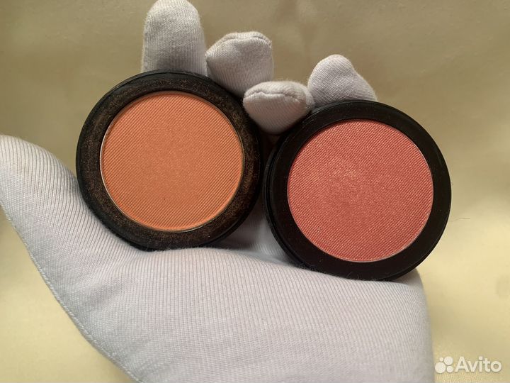 Тени для век